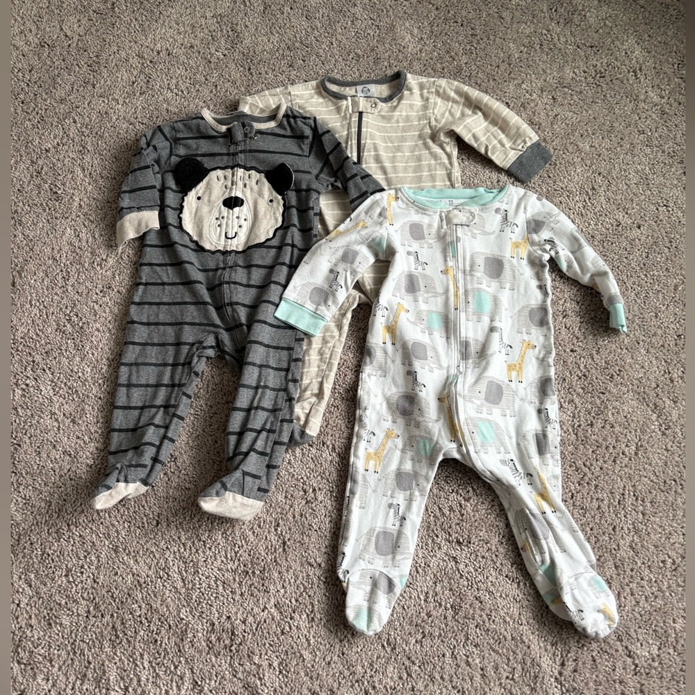 Set of 3 Footed Pajamas 6-9 Months
